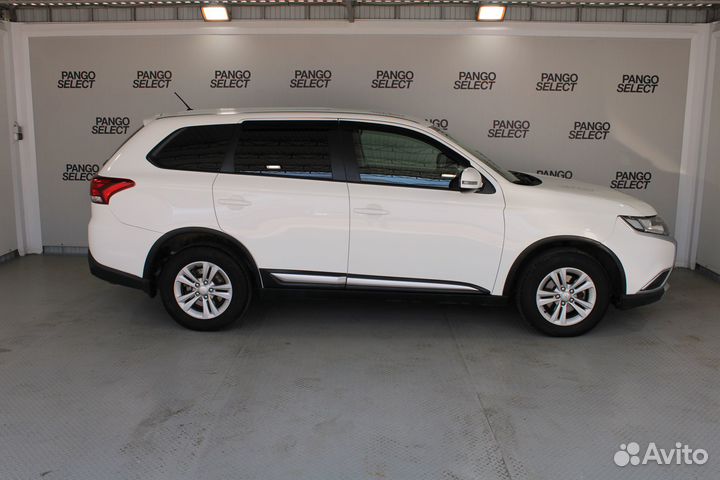 Mitsubishi Outlander 2.0 CVT, 2015, 258 943 км