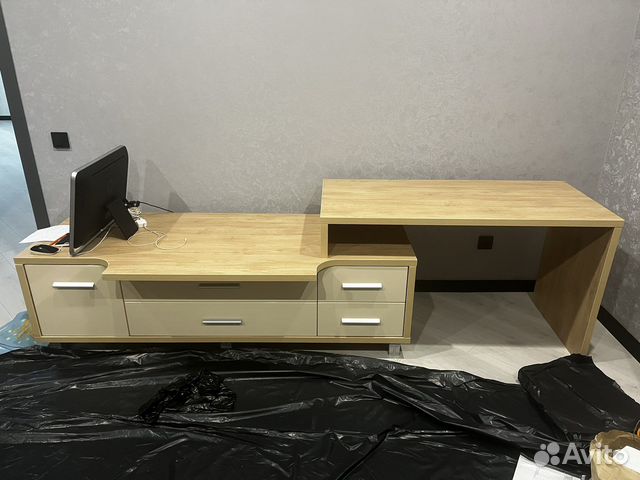 Компьютерный стол