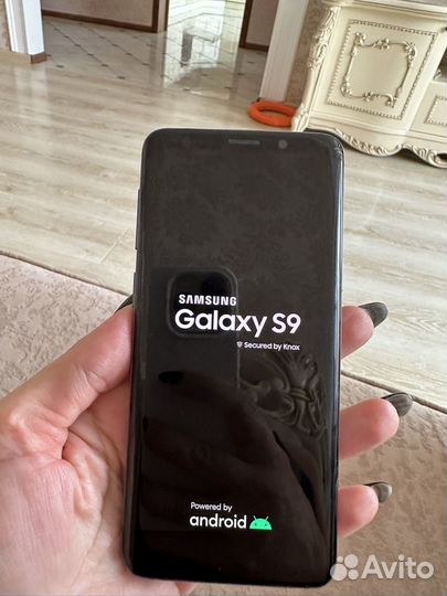 Телефон Samsung galaxy s9