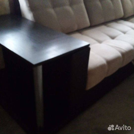 Доставлю.Угловой Диван