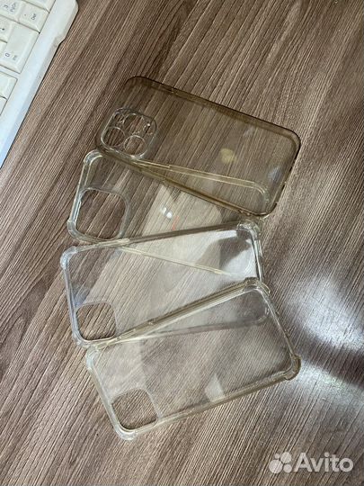 Чехол на iPhone