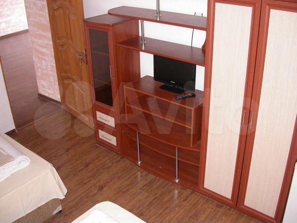 Комната 18 м² в 4-к., 2/2 эт.