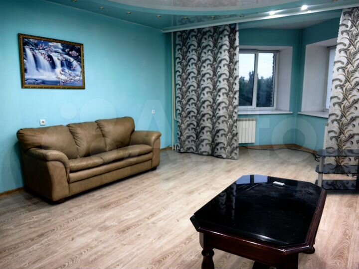 2-к. квартира, 80 м², 5/9 эт.