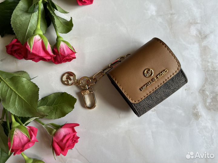 Чехол для наушников Michael Kors For Apple AirPod