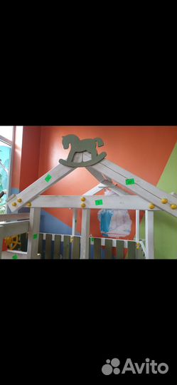 Детский игровой домик, деревянный