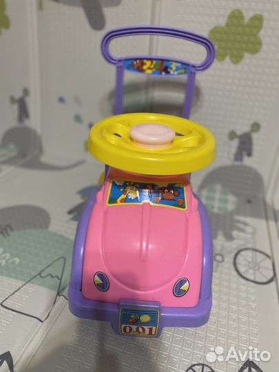 Машинка-каталка -толокар