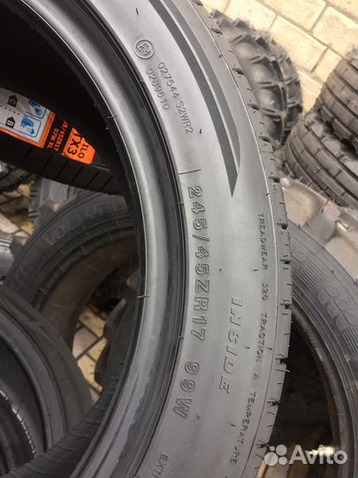 Tracmax X-Privilo TX3 245/45 R17 99W