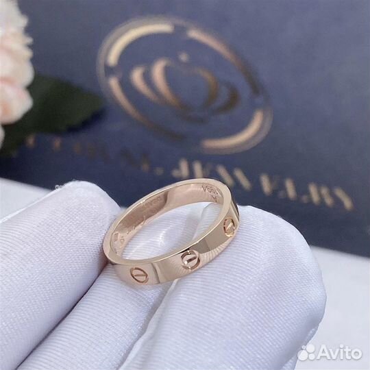 Обручальное кольцо Cartier Love из розового золота