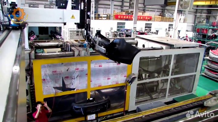 Бампер передний Форд Фокус 3 новый в цвет