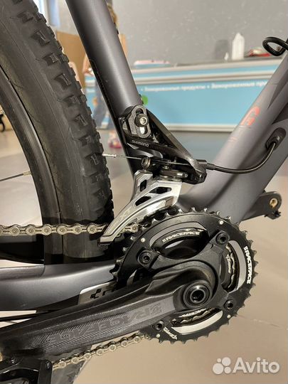 Велосипед Cube