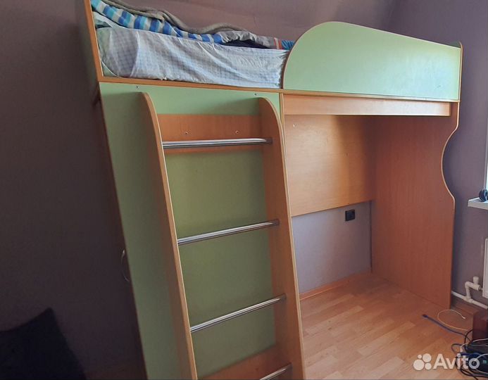 Спальный мебельный комплект со шкафом