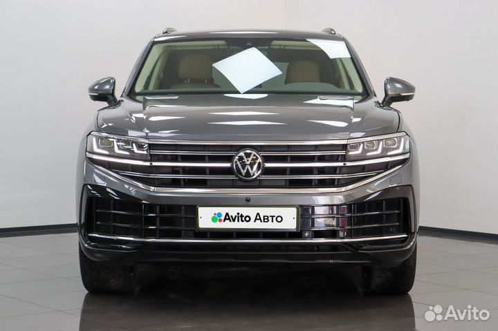 Volkswagen Touareg 3.0 AT, 2023, 15 000 км