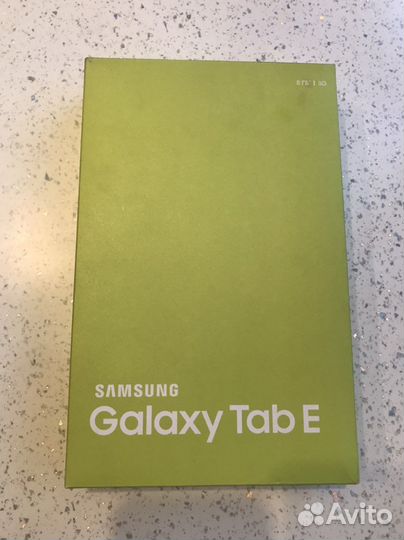 Планшет Samsung galaxy tab e 9.6