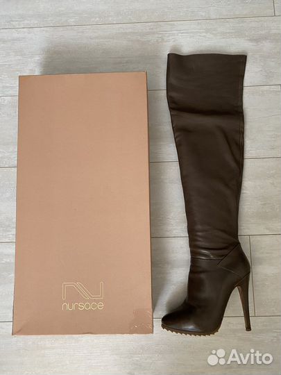 Сапоги ботфорты кожаные