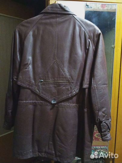 Куртка кожаная женская 48-50 бу