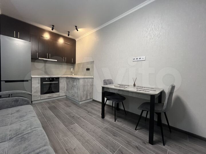 1-к. квартира, 37 м², 17/25 эт.