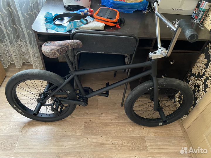 Трюковой велосипед bmx
