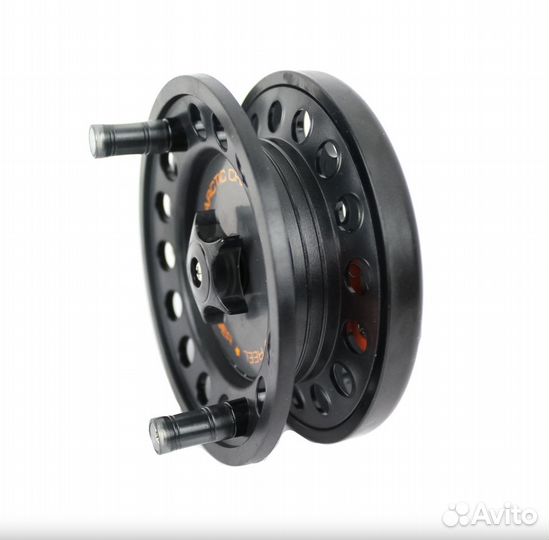 Безынерционные катушки Stringer