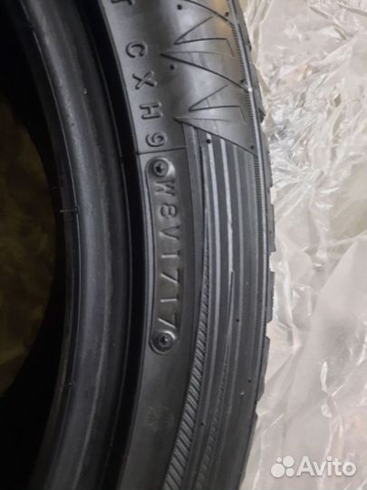 Nitto Therma Spike 315/35 R20 106T