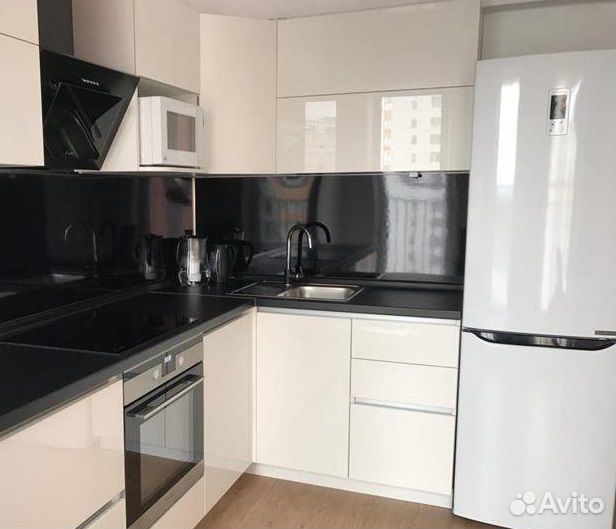 Кухня новая