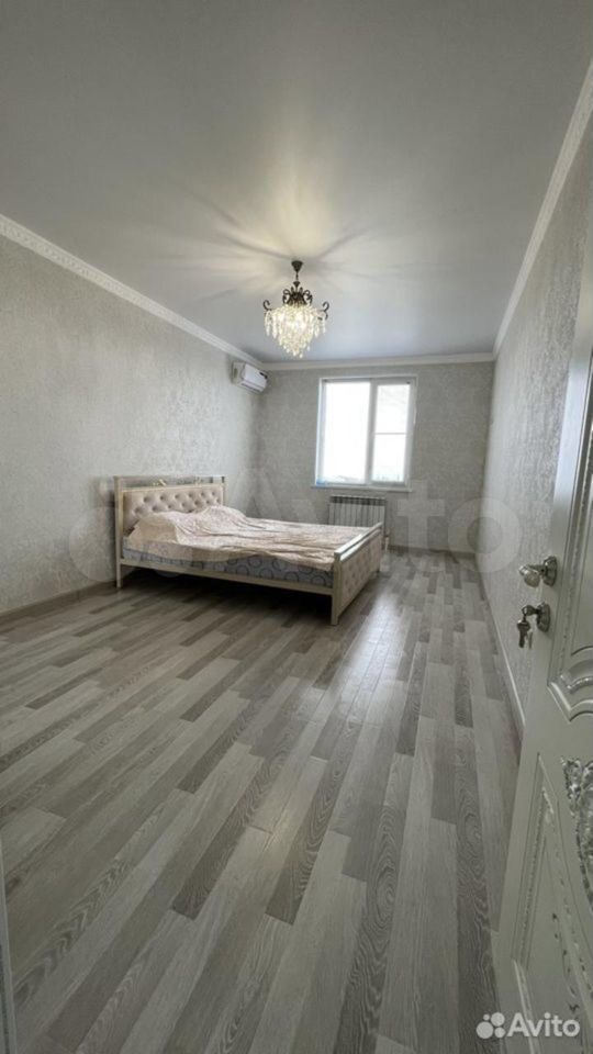 2-к. квартира, 50 м², 7/10 эт.