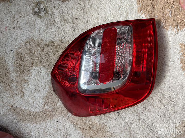 Фонарь задний левый лада калина 2