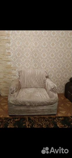 Продам чехлы новые 4 тыс