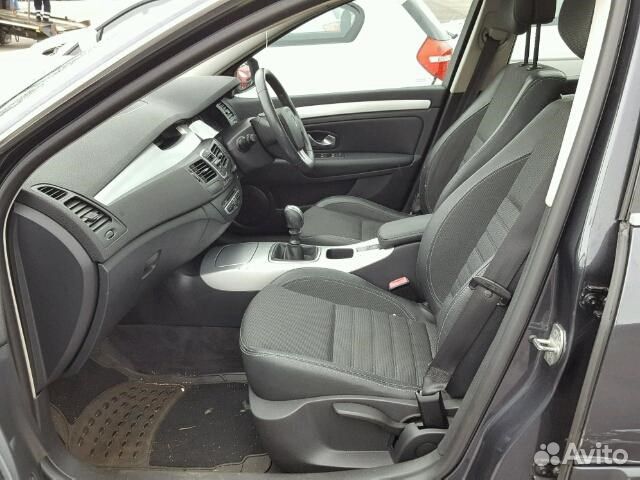 Разбор на запчасти Renault Laguna 3 2009