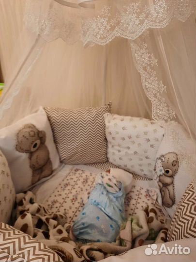 Бортики в кроватку