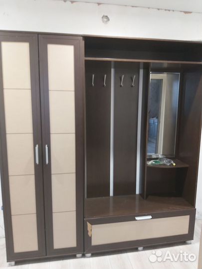 Мебель в прихожую