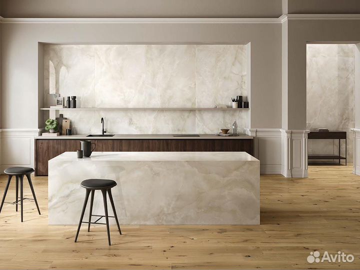 Крупноформатный керамогранит под оникс