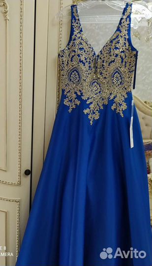 Вечернее платье