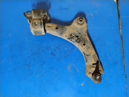 Рычаг передний правый нижний Ford S-Max 2006