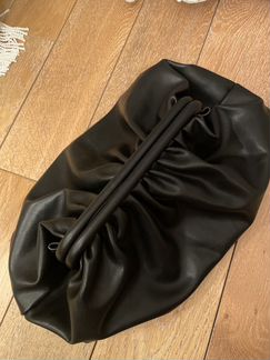 Сумка - клатч в стиле Bottega Veneta