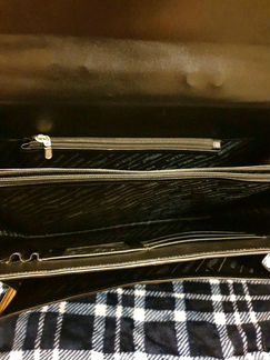 Потфель из кожи крокодила