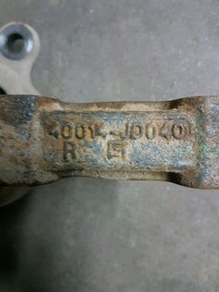 Кулак поворотный правый nissan qashqai j10