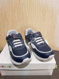 Новые ботинки Geox