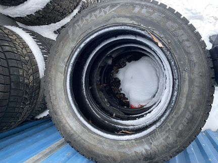 Bridgestone ice cruiser 7000 225/65 r17