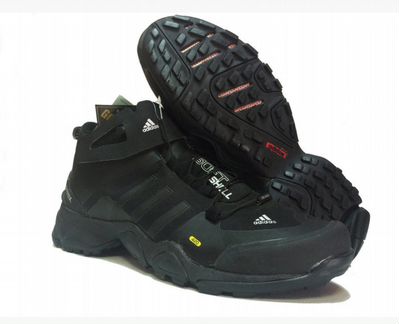 Кроссовки Adidas Terrex Mid Gore-Tex