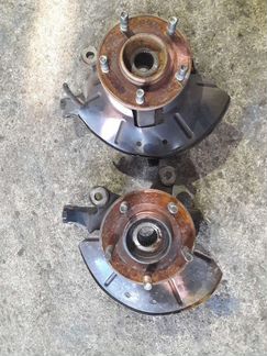 Кулак передний правый форд эскейп