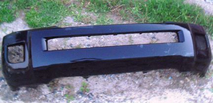 Бампер на Тойоту