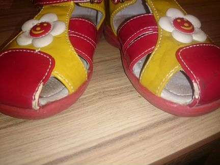 Сандалии р 21