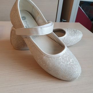 Балетки