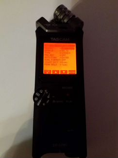Диктофон/рекордер Tascam DR-22WL новый