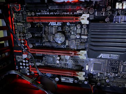 Asus ROG Maximus V Formula s1155 top