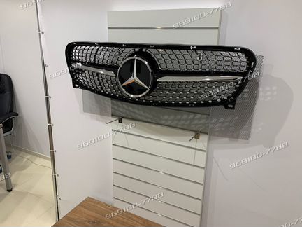Решетка радиатора Mercedes GLA X156 Diamond Новая