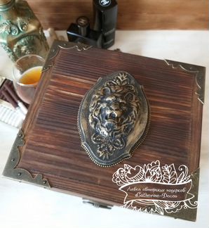 Мужская шкатулка-комод