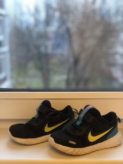 Кроссовки nike