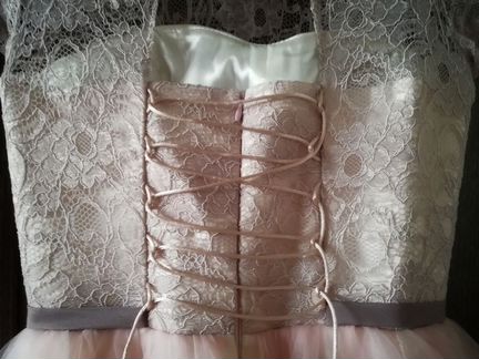 Вечернее платье