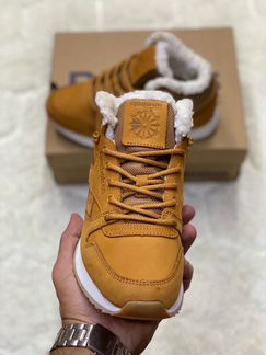 Ботинки reebok classic с мехом